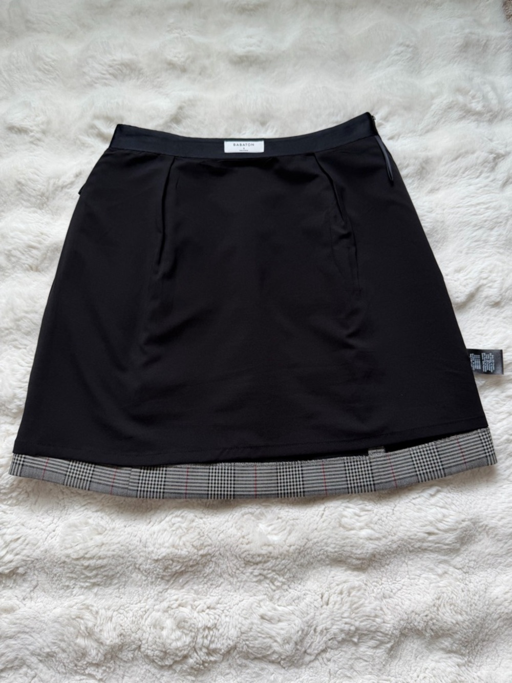 Modern Babaton Gray Glen Plaid Mini Skirt with Red Windowpane - Picture 8 of 12